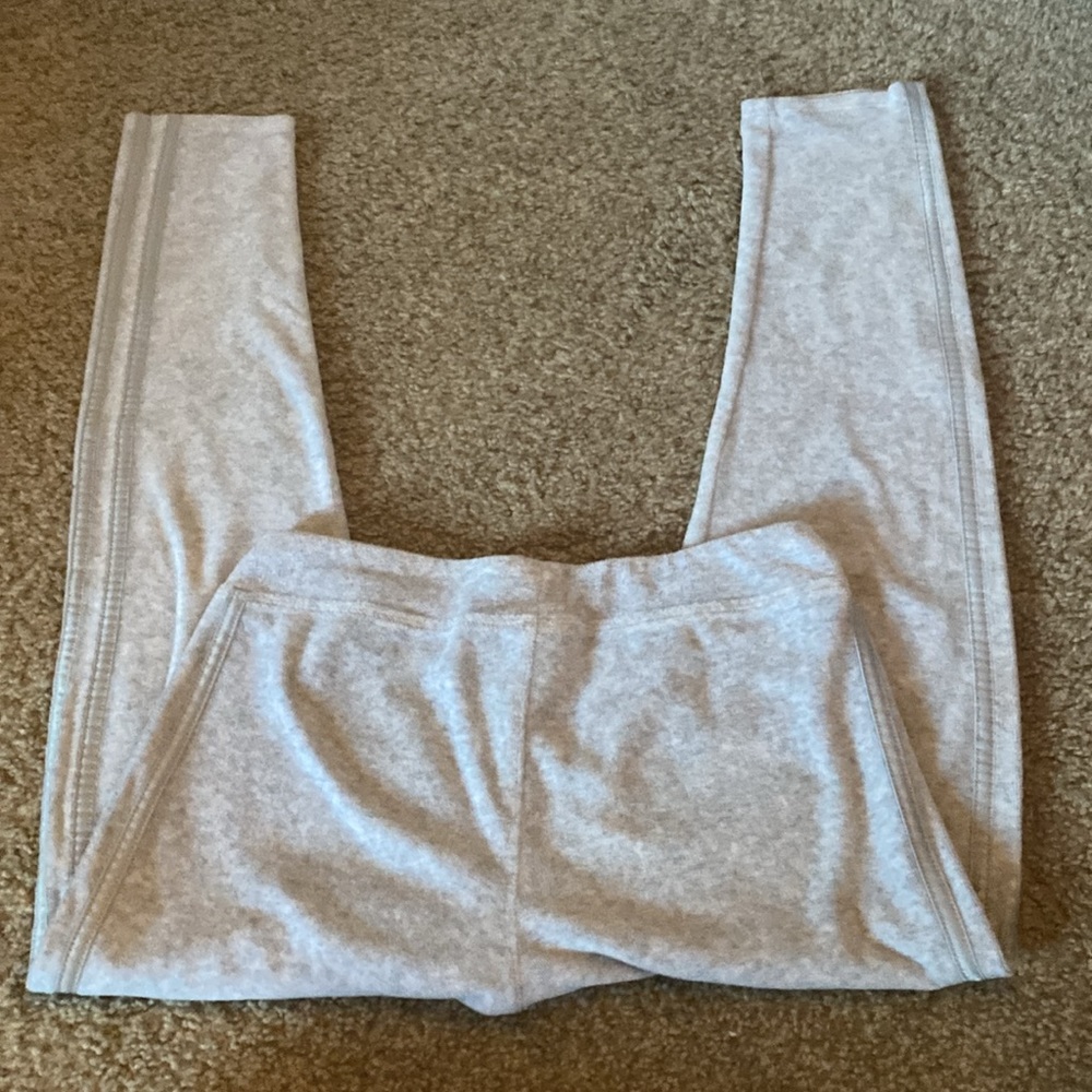 ✨🐬grey adidas joggers⚡️🥥 - Picture 2 of 4